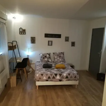 Cosmopolitan&parking, Centre