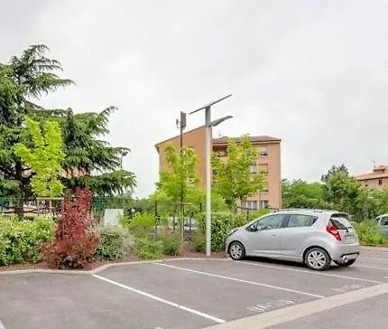Cosmopolitan&parking, Centre