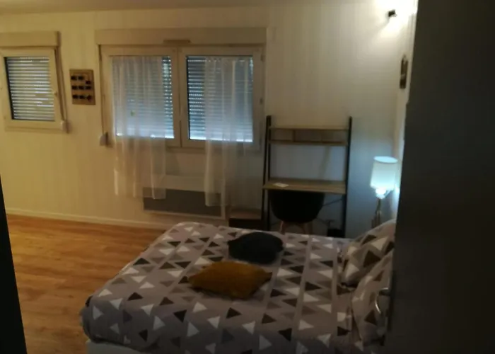 Cosmopolitan & Parking, Centre Le Mans