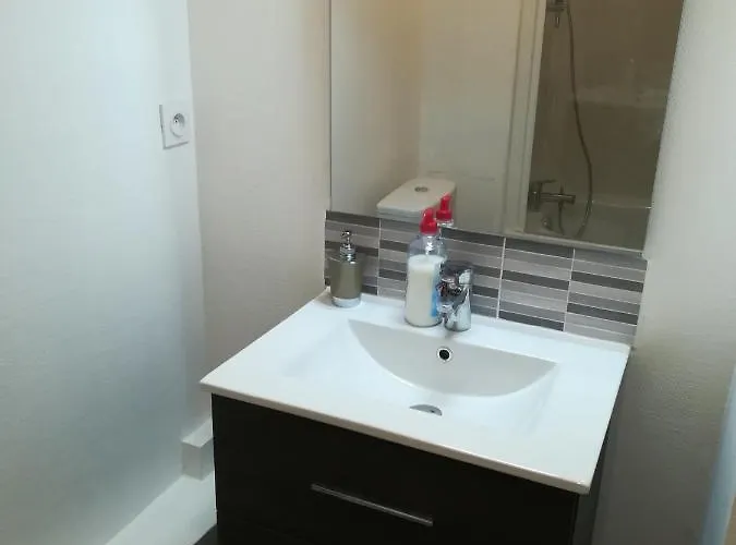 Apartamento Cosmopolitan & Parking, Centre *